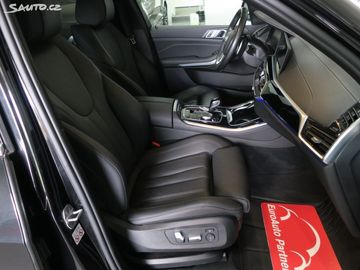 Car image 36