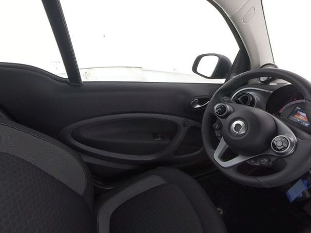 Smart ForTwo EQ passion 60 kW image number 9