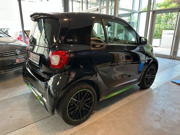 Smart ForTwo coupe edition greenflash 60 kW image number 6