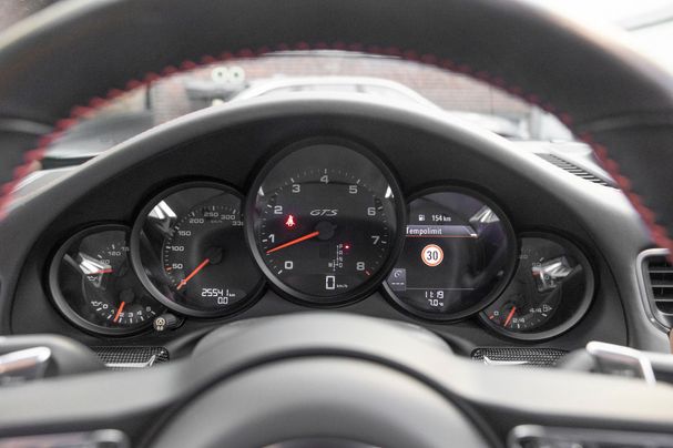 Porsche 991 Carrera 4 GTS Cabrio 331 kW image number 28