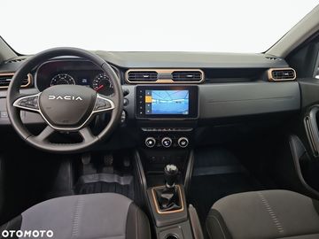 Car image 25