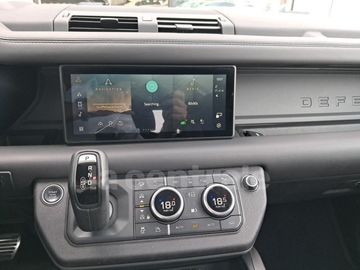 Car image 35