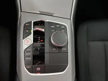 Car image 42