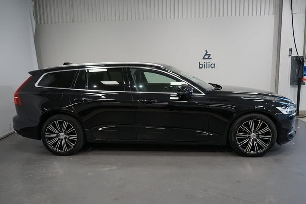 Volvo V60 B4 Inscription 147 kW image number 2