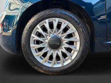 Car image 19