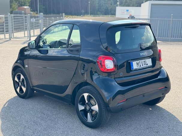 Smart ForTwo coupe EQ 60 kW image number 8