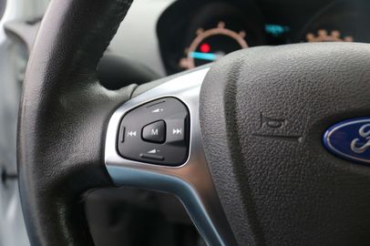 Car image 22