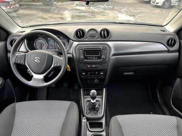 Car image 10