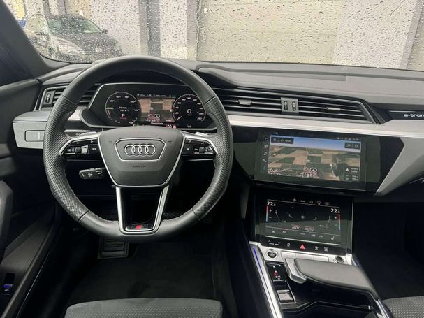 Audi e-tron 55 quattro 300 kW image number 18