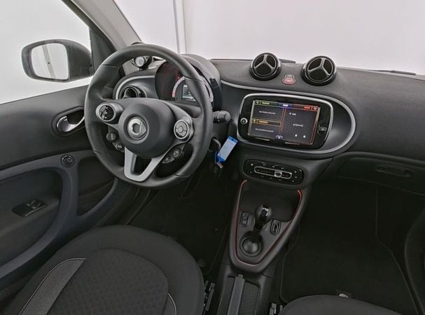 Smart ForTwo coupe EQ passion 60 kW image number 6