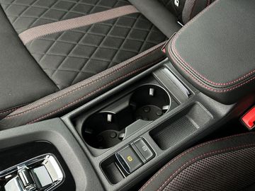 Car image 36