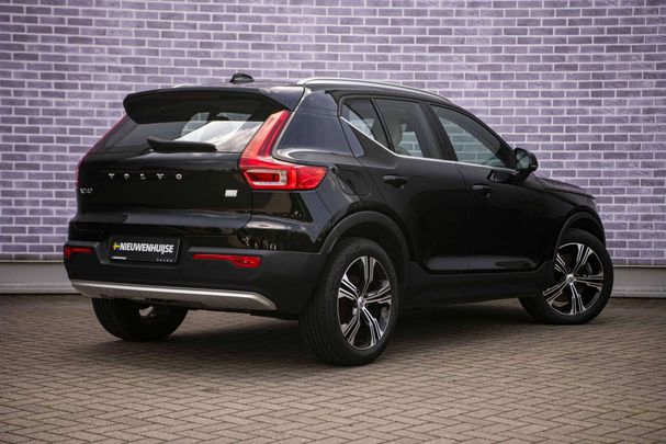 Volvo XC40 T5 Recharge 193 kW image number 2