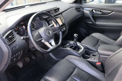 Car image 37