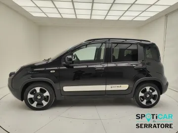 Car image 18