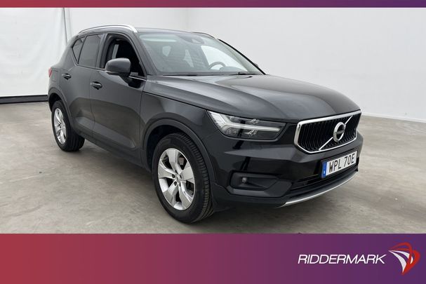 Volvo XC40 D3 AWD Momentum 110 kW image number 2