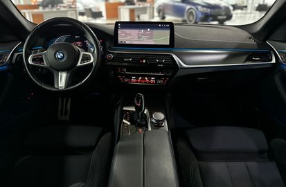 Car image 38