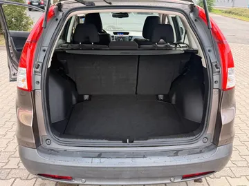 Car image 44