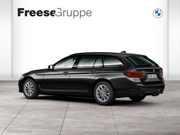 BMW 520d Touring xDrive Sport Line 140 kW image number 6