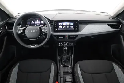 Car image 30