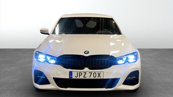 BMW 330 xDrive 185 kW image number 8