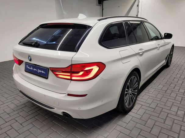 BMW 520d Touring 140 kW image number 2