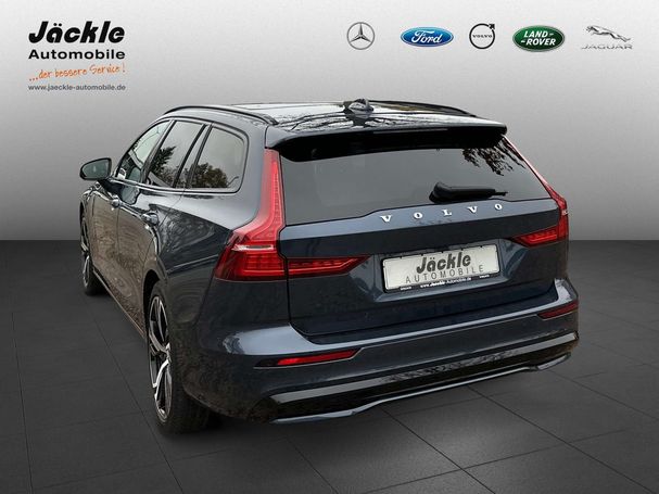 Volvo V60 Plus Dark AWD Recharge 335 kW image number 4