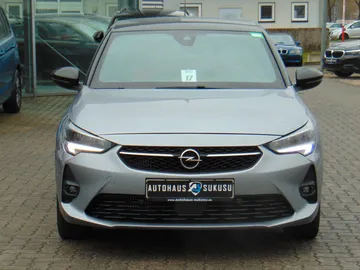 Car image 17