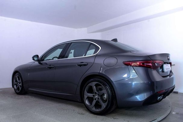 Alfa Romeo Giulia 2.2 Diesel AT8 140 kW image number 4