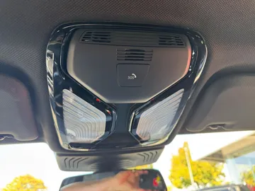 Car image 41