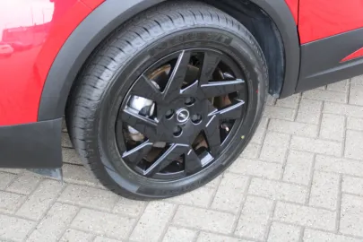 Car image 33