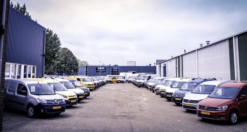 Car image 20