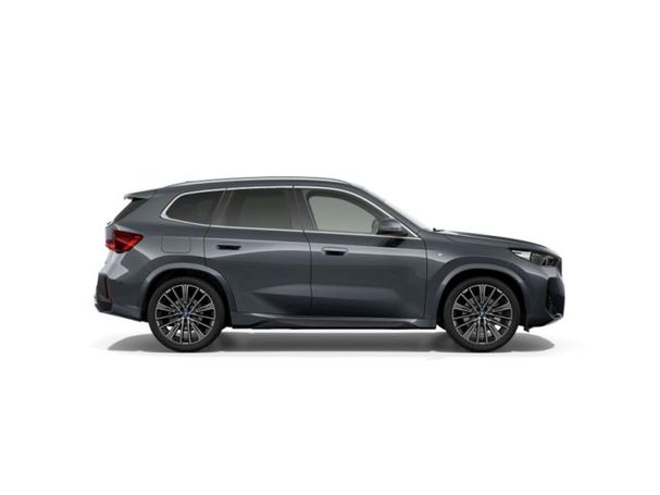 BMW iX1 230 kW image number 26