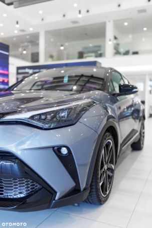 Toyota C-HR 90 kW image number 13