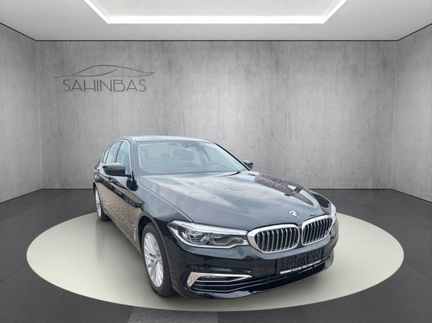 BMW 540i xDrive Luxury Line 250 kW image number 2