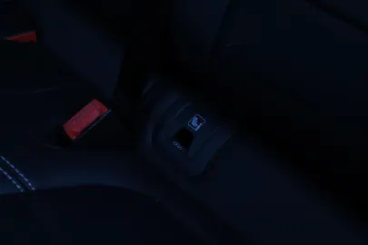 Car image 49