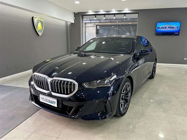 BMW 520d xDrive 145 kW image number 1