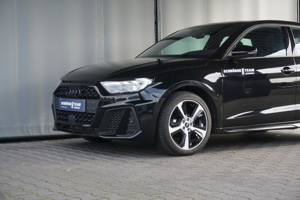 Audi A1 25 TFSI S tronic S-line Sportback 70 kW image number 1