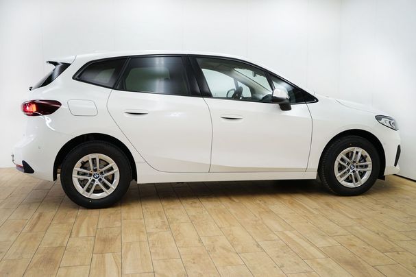 BMW 220i Active Tourer 125 kW image number 8