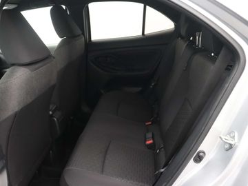 Car image 19