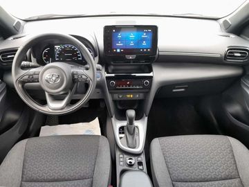 Car image 12