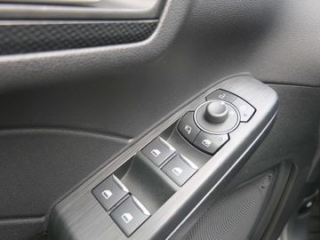 Car image 31