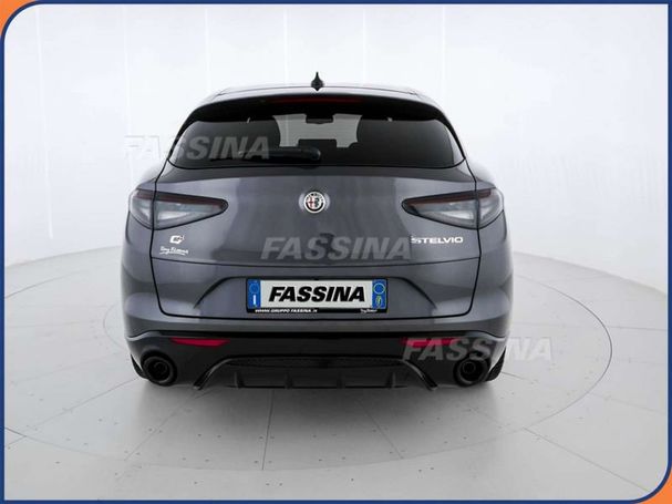 Alfa Romeo Stelvio 2.0 Turbo Q4 206 kW image number 4