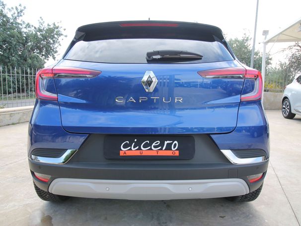 Renault Captur TCe 90 Techno 67 kW image number 4