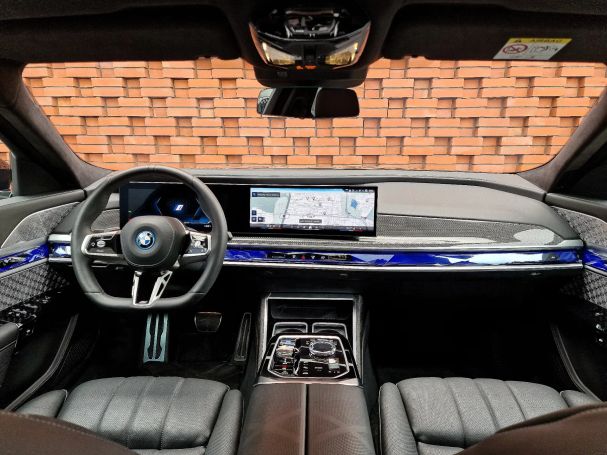 BMW i7 xDrive60 M Sport 400 kW image number 10