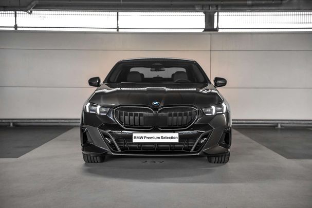 BMW 520i 153 kW image number 3