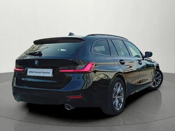 BMW 320i Touring 135 kW image number 3