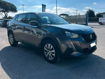 Car image 2