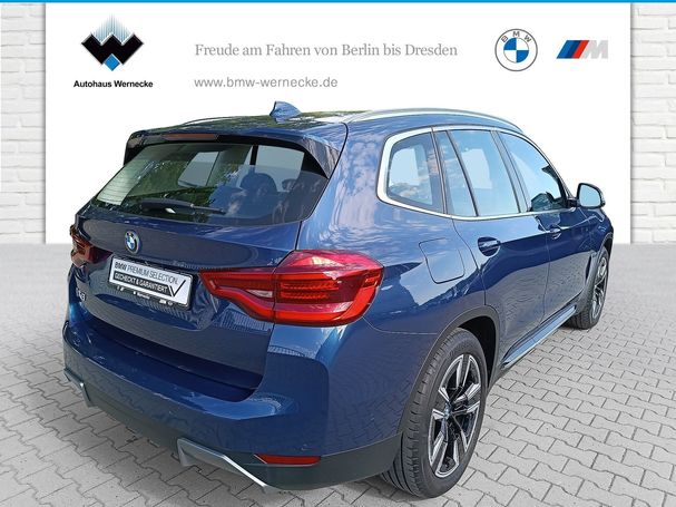 BMW iX3 210 kW image number 4