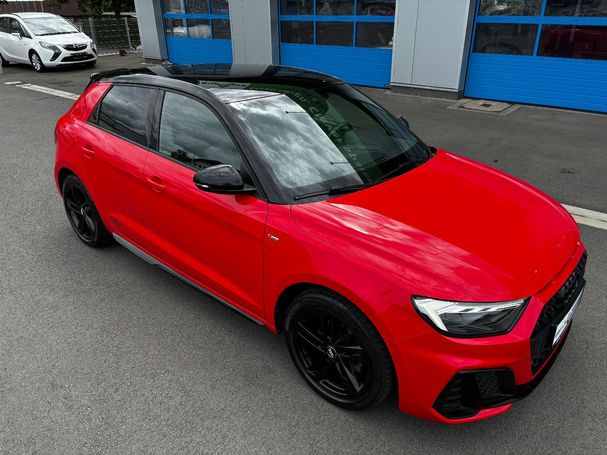 Audi A1 30 TFSI S-line Sportback 85 kW image number 2