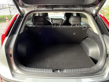 Car image 34